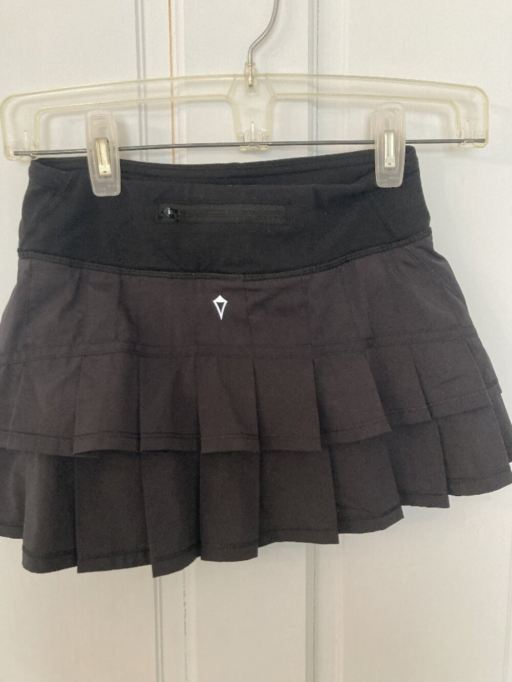 Ivivva girls ruffle skirt skort tennis shorts athlesiure athletic 10